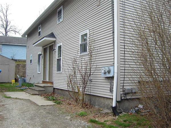 75 Sutton Street, Unit 75 Northbridge, MA 01534 - Photo 3 of 11 Gallery Image 3