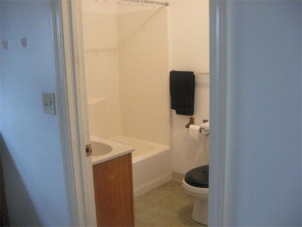 75 Sutton Street, Unit 75 Northbridge, MA 01534 - Photo 8 of 11 Gallery Image 8