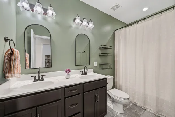 $644,900 | 1663 Southside Road, Southside, TN 37171