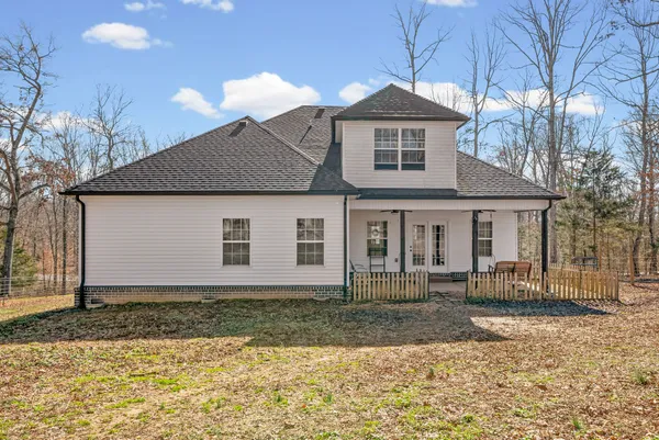 $644,900 | 1663 Southside Road, Southside, TN 37171