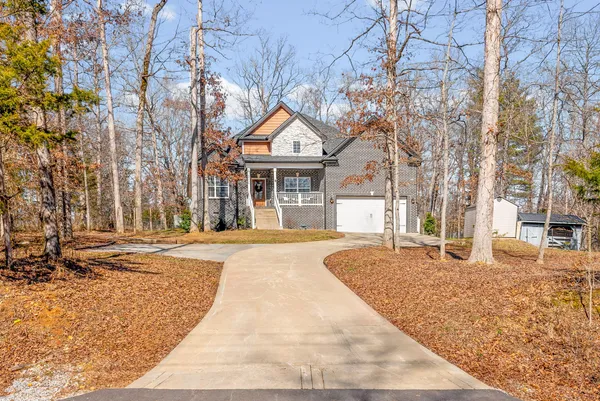 $644,900 | 1663 Southside Road, Southside, TN 37171
