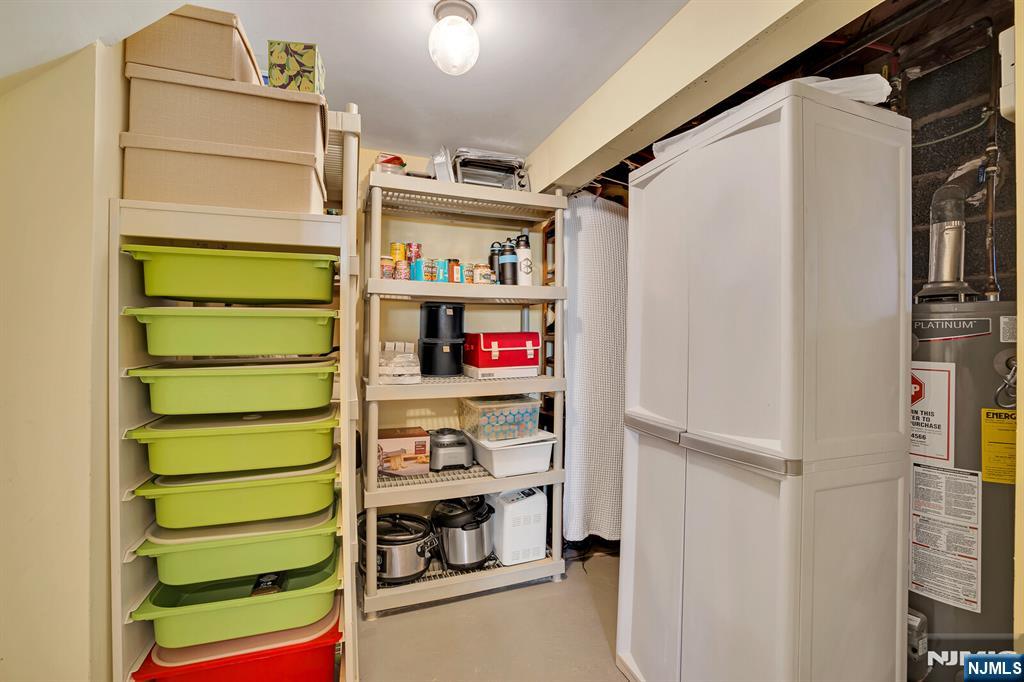 243 Donaldson Avenue Rutherford, NJ 07070 - Photo 22 of 37