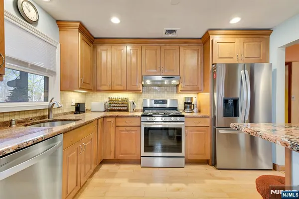 $728,000 | 243 Donaldson Avenue, Rutherford, NJ 07070