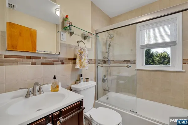 $728,000 | 243 Donaldson Avenue, Rutherford, NJ 07070