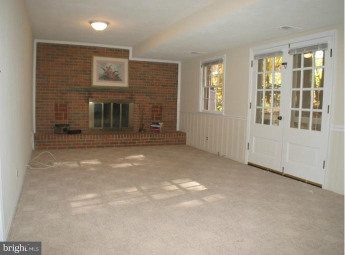 7600 Bells Mill Road Bethesda, MD 20817 - Photo 11 of 30 Family Room