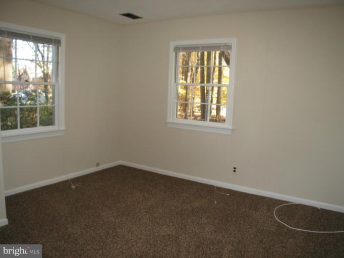 7600 Bells Mill Road Bethesda, MD 20817 - Photo 26 of 30 Bedroom 5