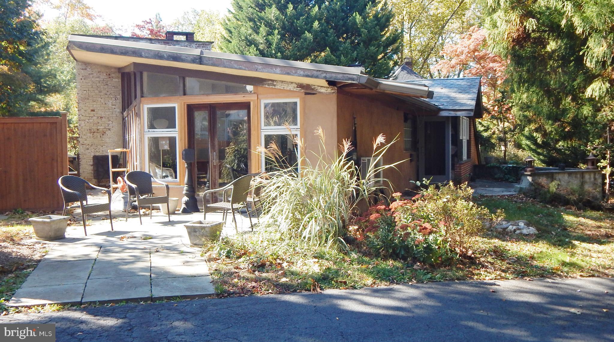 228 Arlingham Road Flourtown, PA 19031 - Photo 1 of 2