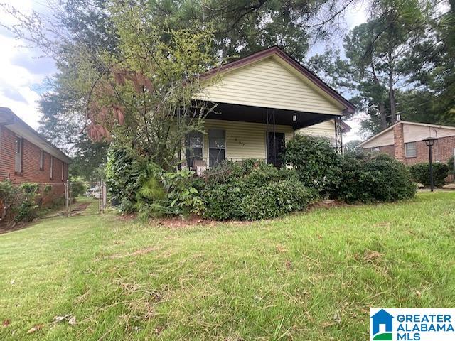 1607 18th Place Southwest Birmingham, AL 35211 - Photo 2 of 4
