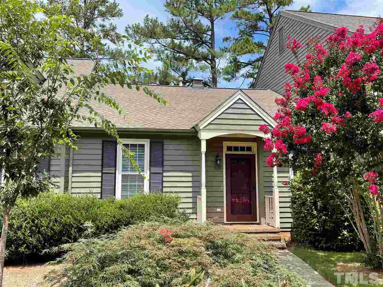 907 Albany Court Raleigh, NC 27615 - Photo 2 of 16