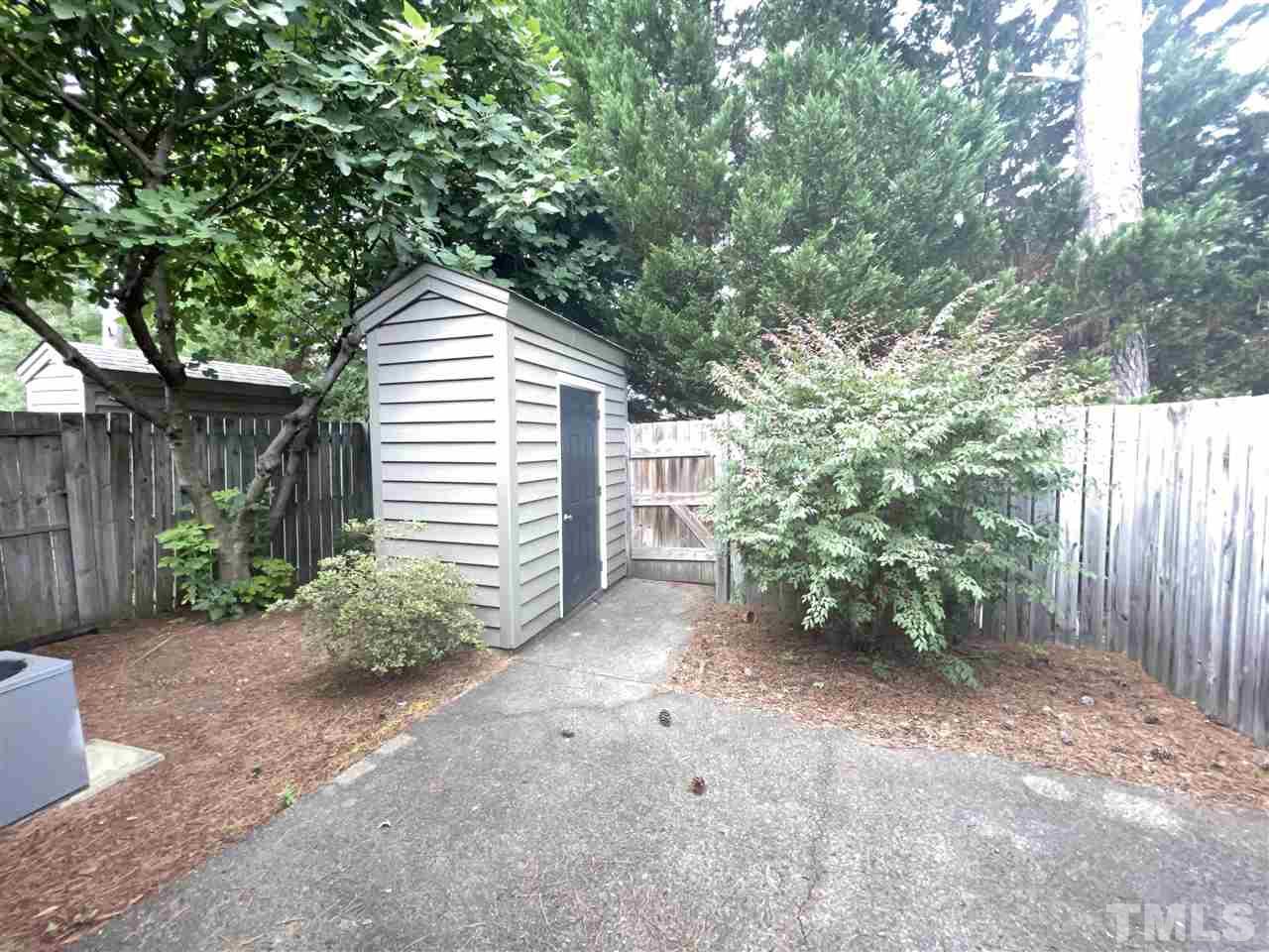 907 Albany Court Raleigh, NC 27615 - Photo 9 of 16