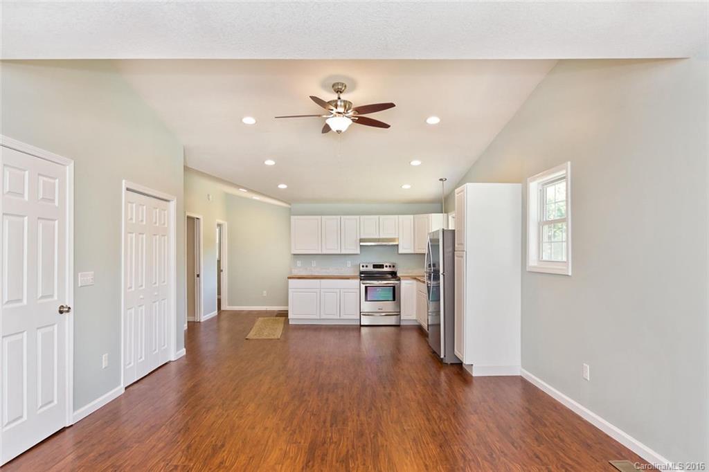 16 Holcombe Road Candler, NC 28715 - Photo 4 of 24 Gallery Image 4