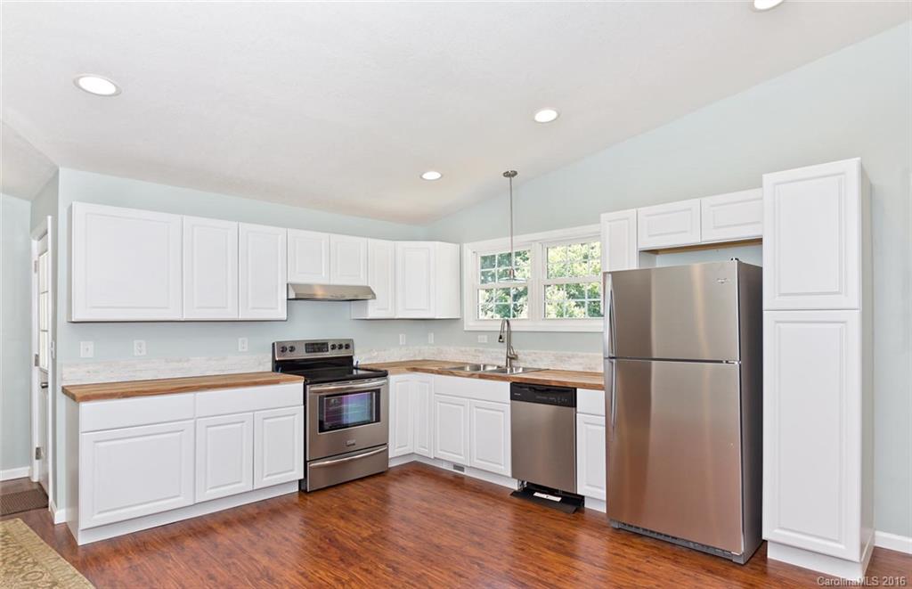 16 Holcombe Road Candler, NC 28715 - Photo 7 of 24 Gallery Image 7