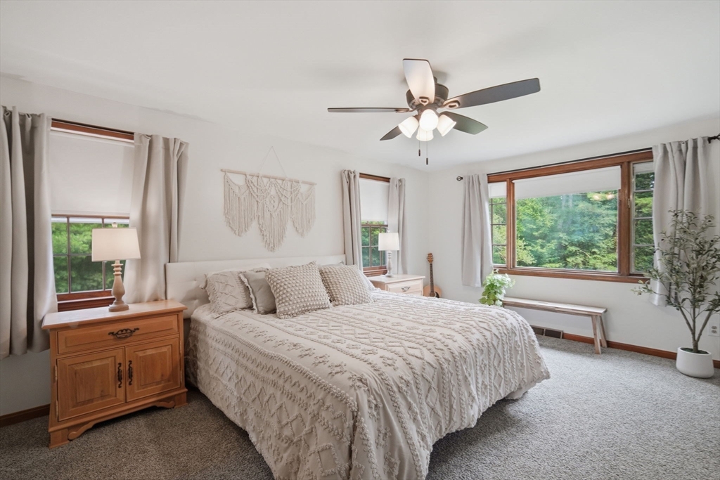 98 Hollow Road Brimfield, MA 01010 - Photo 10 of 39