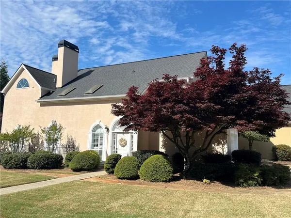 $575,000 | 125 Sweetwater Trace, Alpharetta, GA 30076
