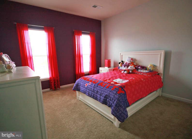 2715 Lucas Run Way Accokeek, MD 20607 - Photo 14 of 26 Child's Bedroom