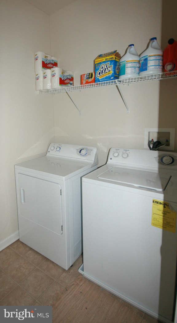 2715 Lucas Run Way Accokeek, MD 20607 - Photo 22 of 26 Laundry Bedroom Level