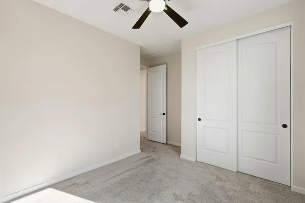 $2,100 | 641 South Davidson Lane, Casa Grande, AZ 85122