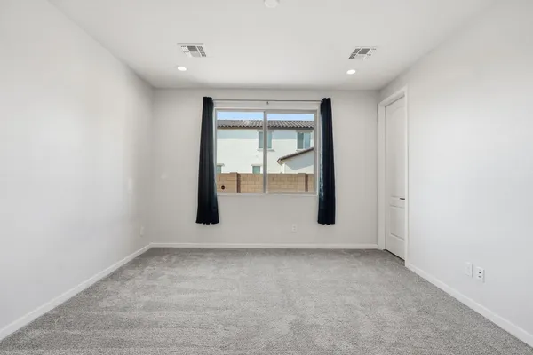 $2,100 | 641 South Davidson Lane, Casa Grande, AZ 85122