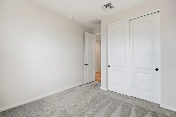 $2,100 | 641 South Davidson Lane, Casa Grande, AZ 85122