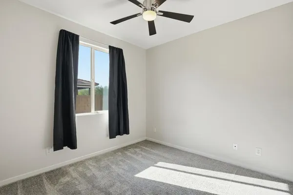 $2,100 | 641 South Davidson Lane, Casa Grande, AZ 85122