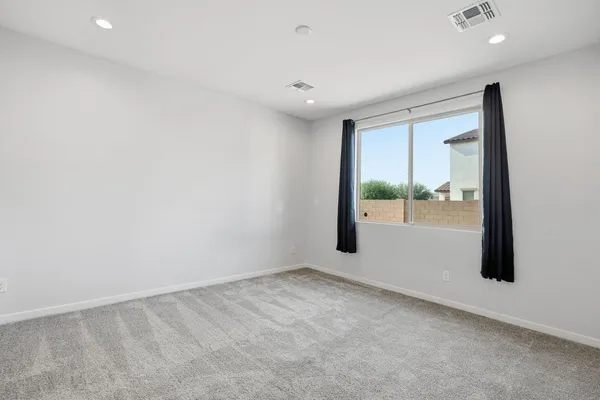 $2,100 | 641 South Davidson Lane, Casa Grande, AZ 85122