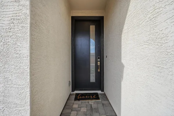 $2,100 | 641 South Davidson Lane, Casa Grande, AZ 85122