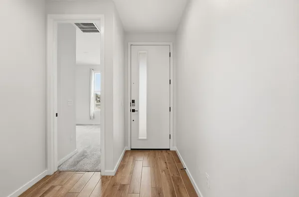 $2,100 | 641 South Davidson Lane, Casa Grande, AZ 85122