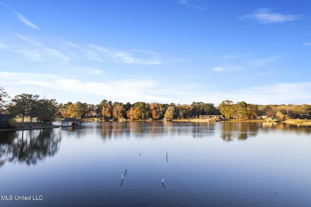 $849,900 | 36 Shady Lane, Hattiesburg, MS 39402