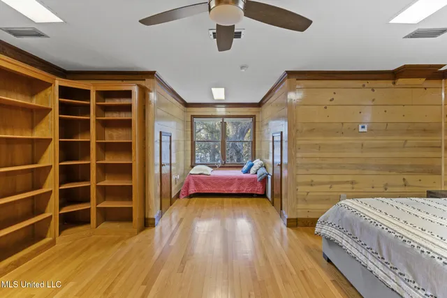 $849,900 | 36 Shady Lane, Hattiesburg, MS 39402