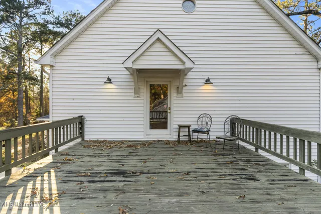 $849,900 | 36 Shady Lane, Hattiesburg, MS 39402