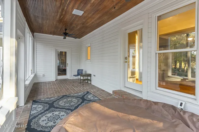 $849,900 | 36 Shady Lane, Hattiesburg, MS 39402