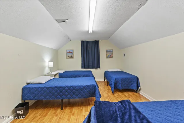 $849,900 | 36 Shady Lane, Hattiesburg, MS 39402