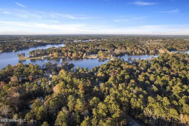 $849,900 | 36 Shady Lane, Hattiesburg, MS 39402