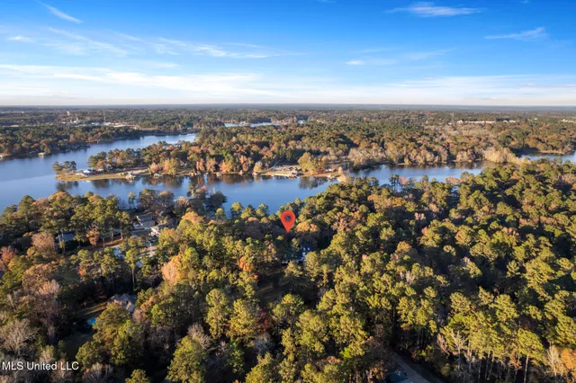 $849,900 | 36 Shady Lane, Hattiesburg, MS 39402