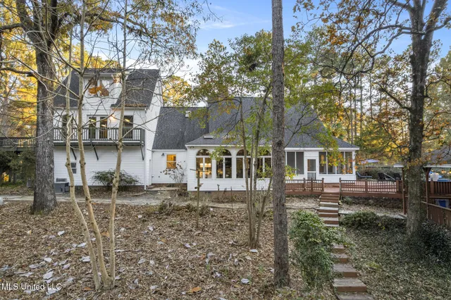$849,900 | 36 Shady Lane, Hattiesburg, MS 39402