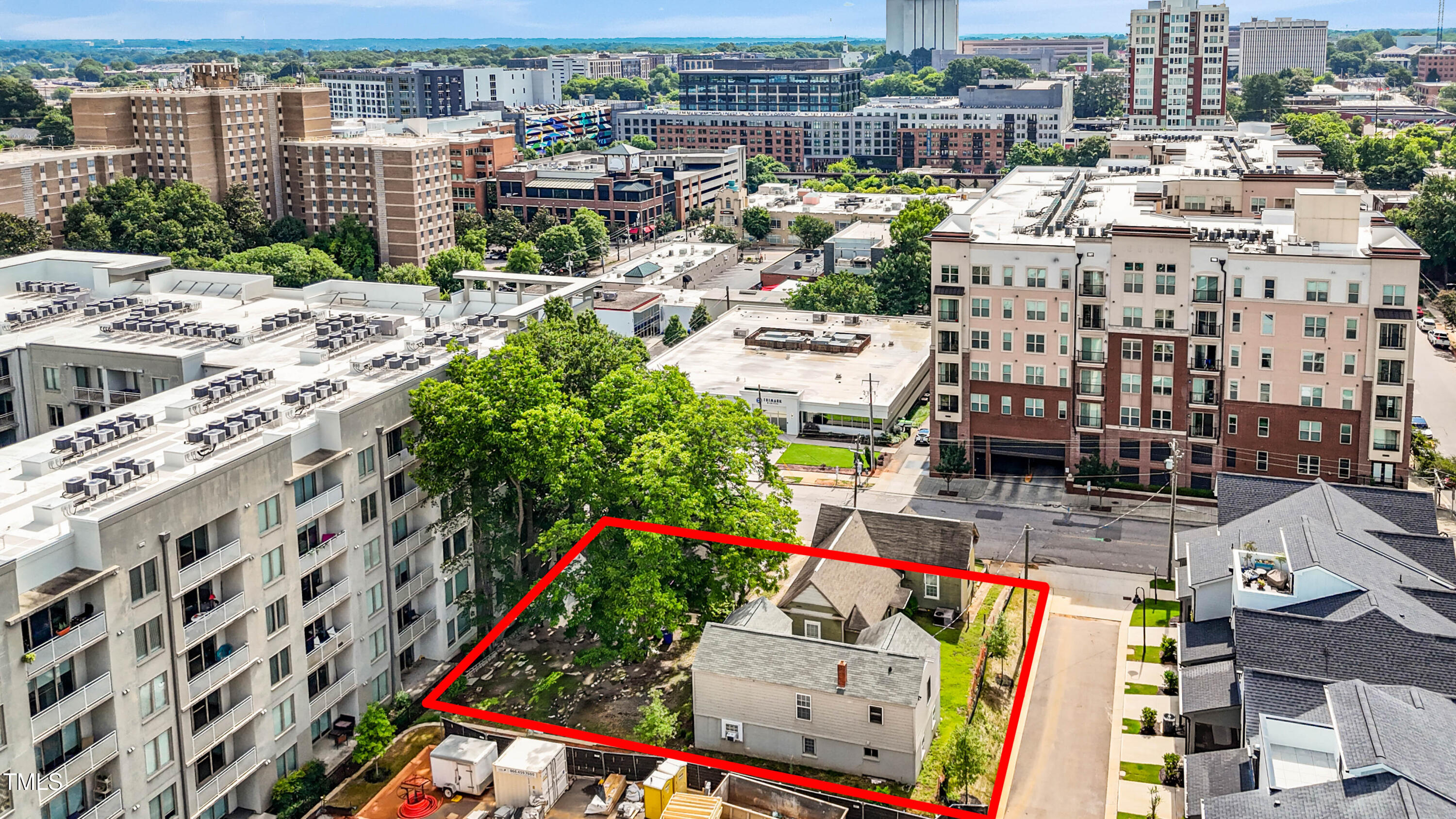 407 North Boylan Avenue Raleigh, NC 27603 - Photo 11 of 15 a picture of city view