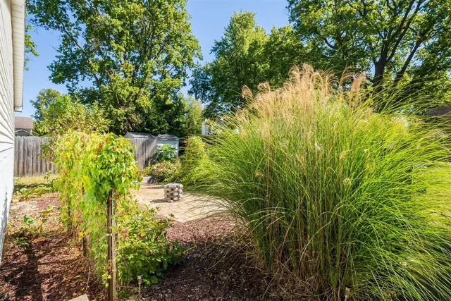 $188,000 | 355 North Cherry Street, El Paso, IL 61738