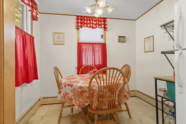 $188,000 | 355 North Cherry Street, El Paso, IL 61738