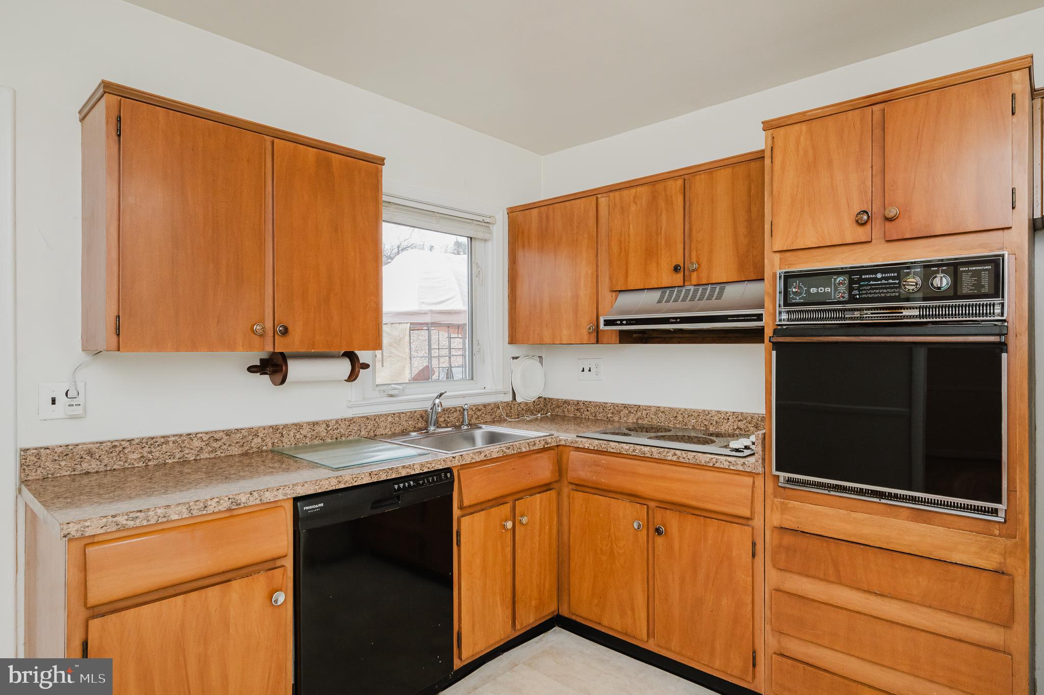 1201 Brixton Road Baltimore, MD 21239 - Photo 19 of 43