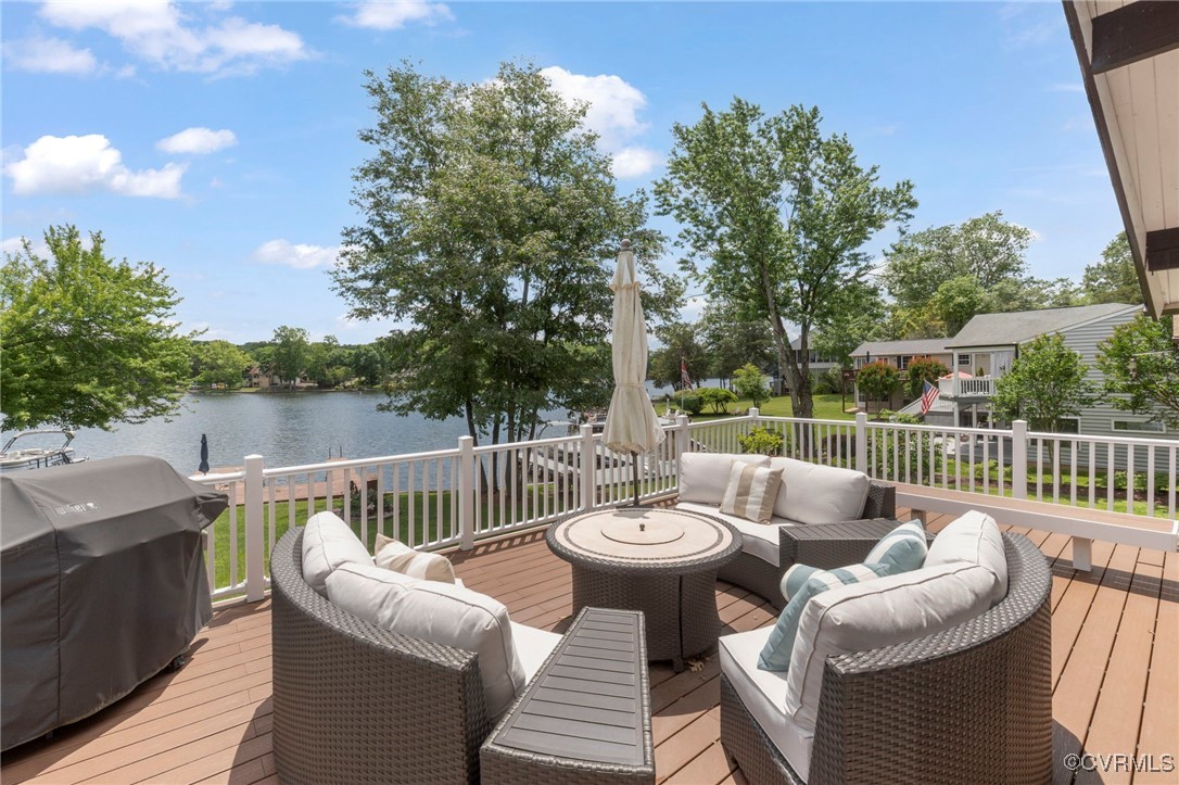 104 Manassas Point Locust Grove, VA 22508 - Photo 34 of 47 a view of a patio on the deck