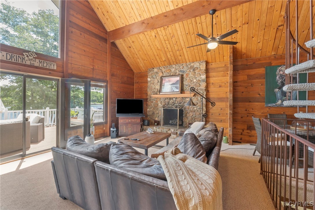 104 Manassas Point Locust Grove, VA 22508 - Photo 10 of 47 a view of balcony with furniture