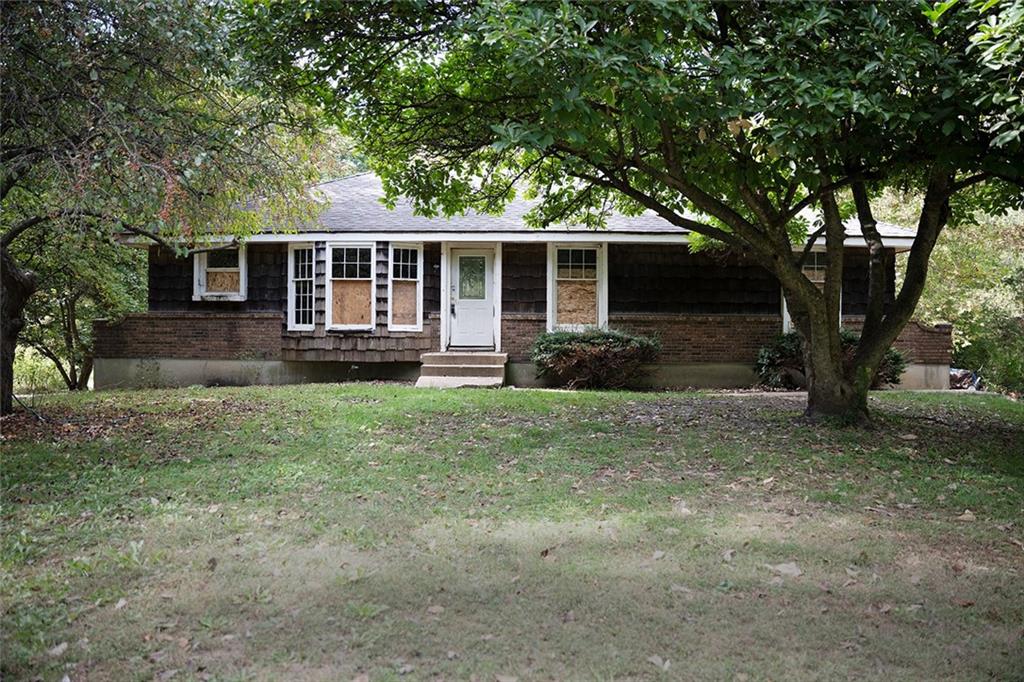 19608 South Pickering Road Belton, MO 64012 - Photo 1 of 1
