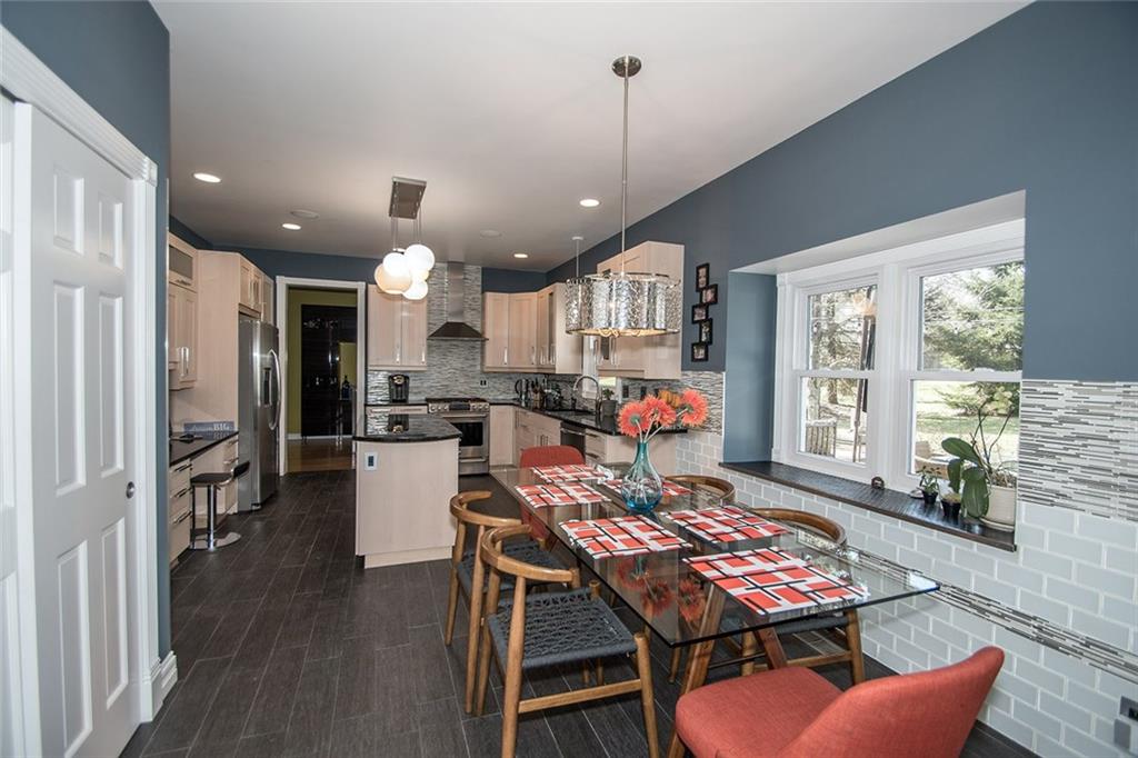 10854 Thistle Ridge Fishers, IN 46038 - Photo 14 of 45 Gallery Image 14