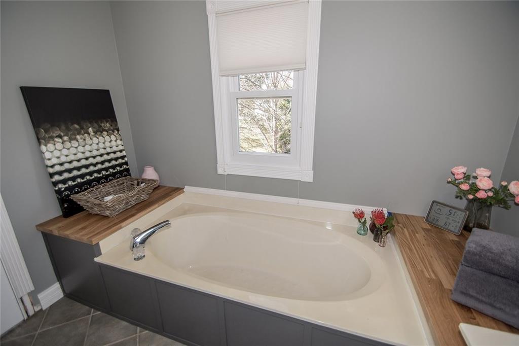 10854 Thistle Ridge Fishers, IN 46038 - Photo 20 of 45 Gallery Image 20