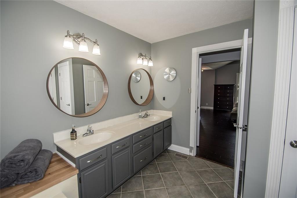 10854 Thistle Ridge Fishers, IN 46038 - Photo 21 of 45 Gallery Image 21