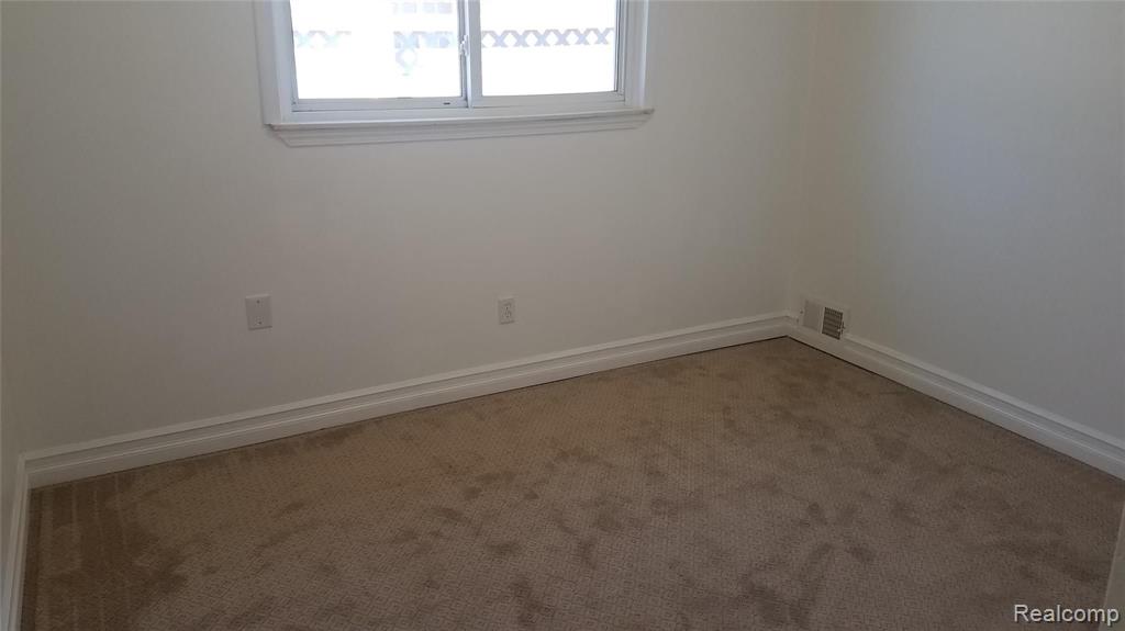 26737 Wick Road Taylor, MI 48180 - Photo 14 of 20 Gallery Image 14