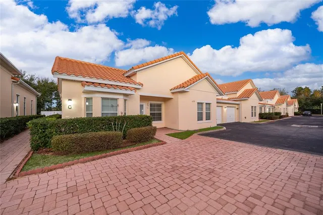 $205,000 | 1075 David Walker Drive, Unit C1, Tavares, FL 32778