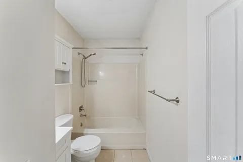 $200,000 | 25 Padanaram Road, Unit 47, Danbury, CT 06811