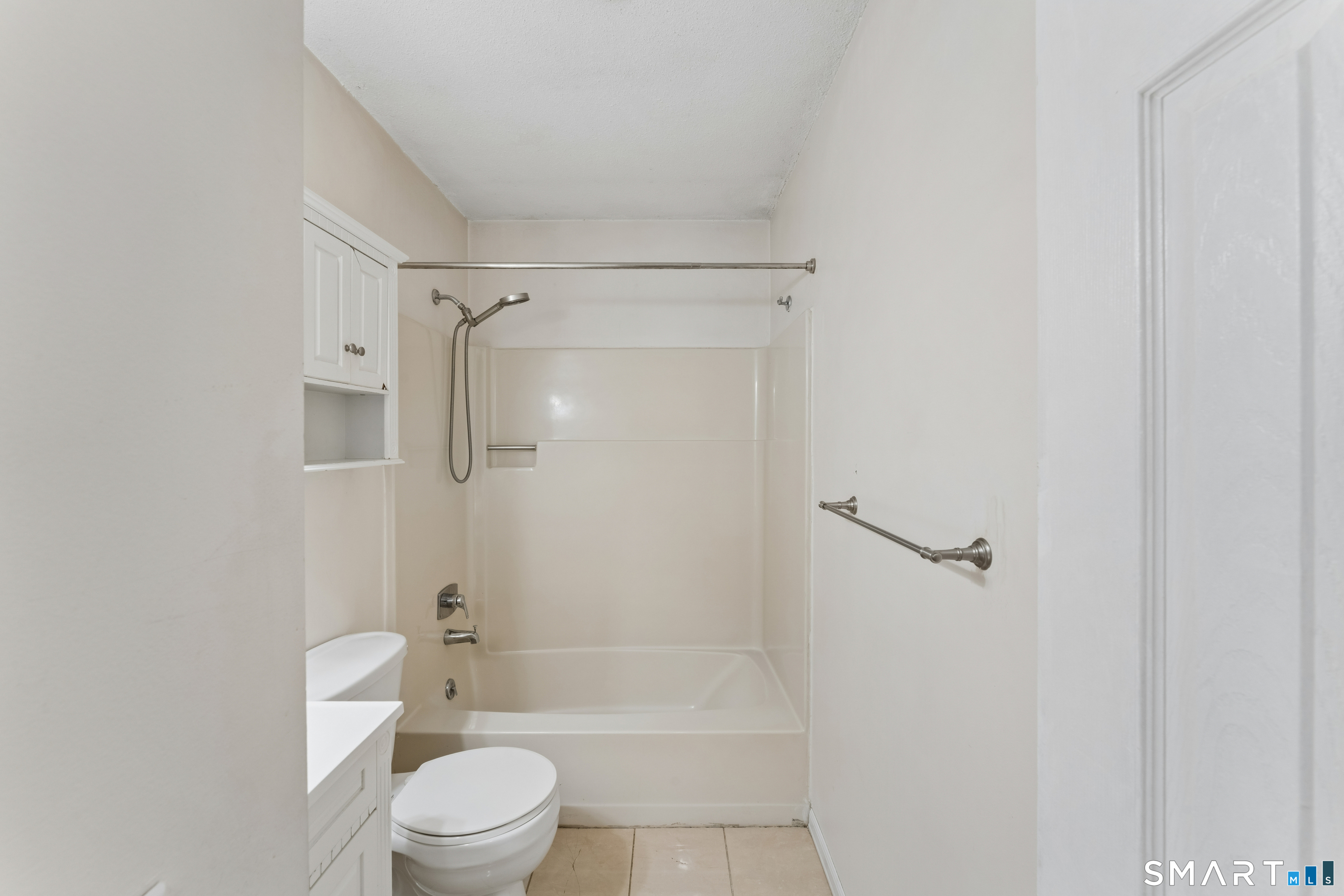 25 Padanaram Road, Unit 47 Danbury, CT 06811 - Photo 20 of 26