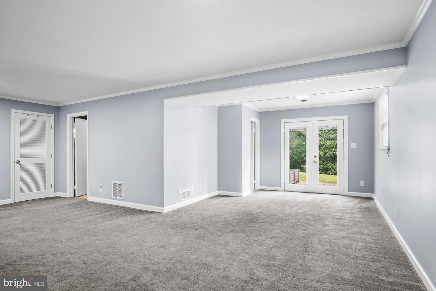 6409 May Boulevard Alexandria, VA 22310 - Photo 19 of 35